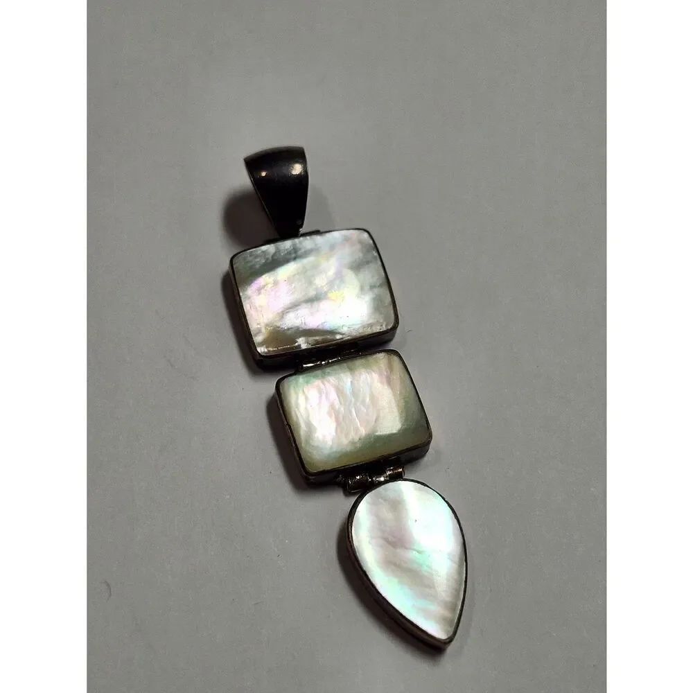 Sterling Silver Mother of Pearl Pendant - Iridescent White